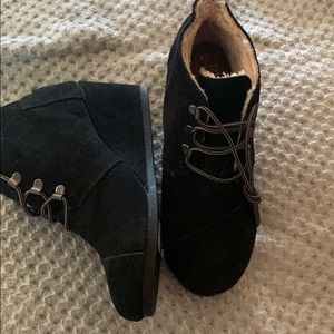 Toms booties